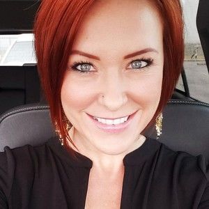 Meet your Posher, Khea